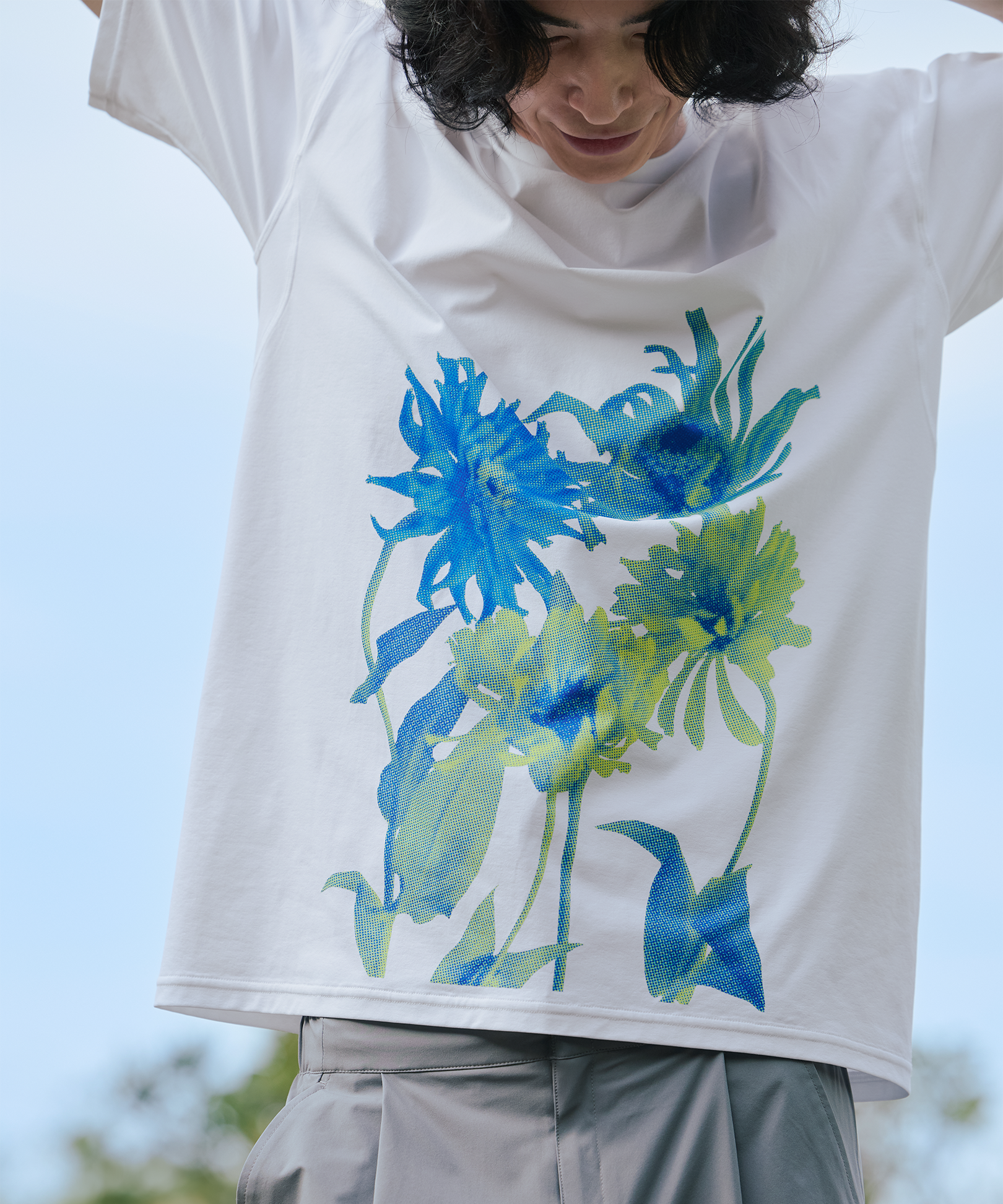 GRAPHIC T-SHIRT 4 (グラフィックTシャツ 4)