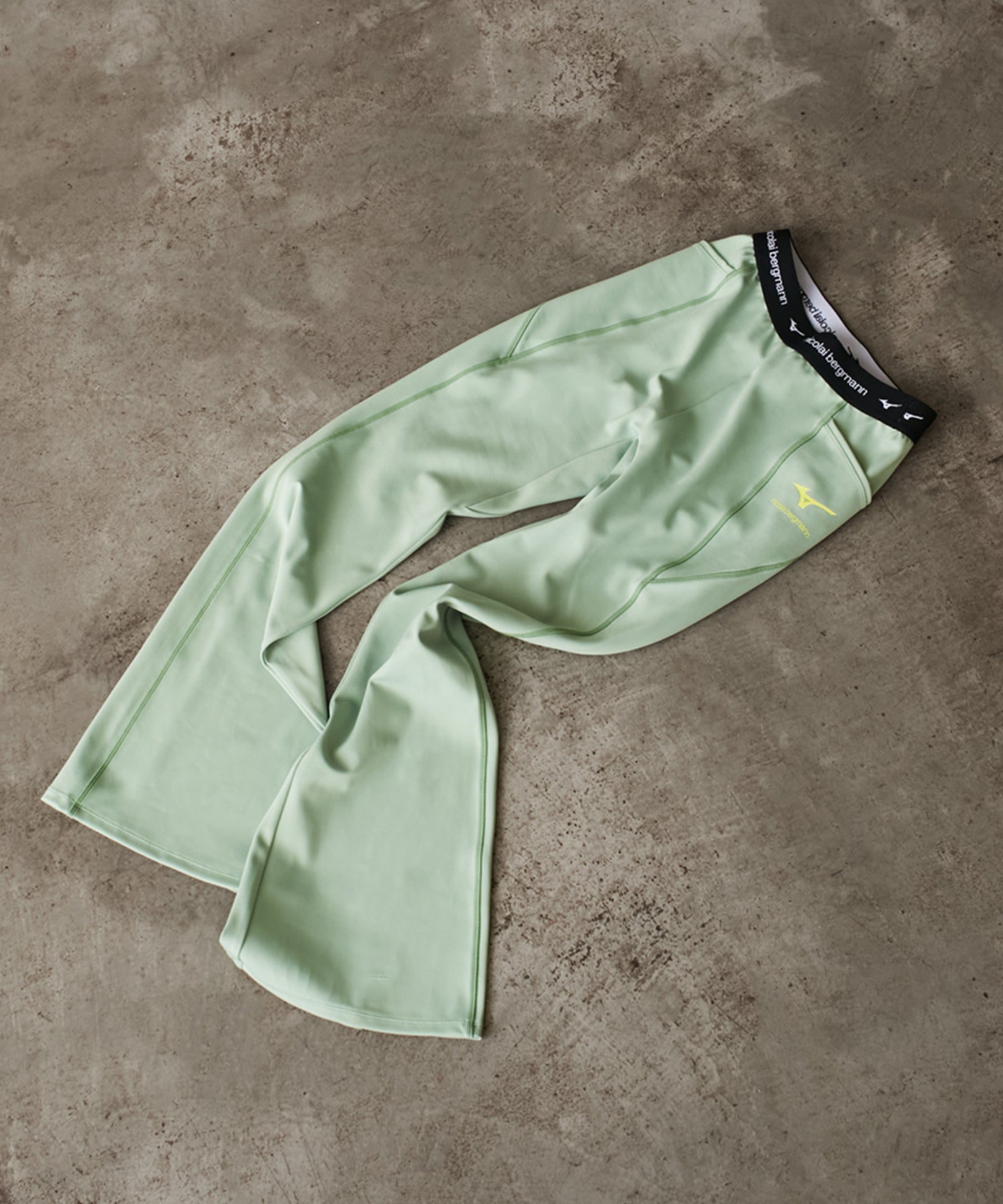 FLARED TIGHT GREEN
