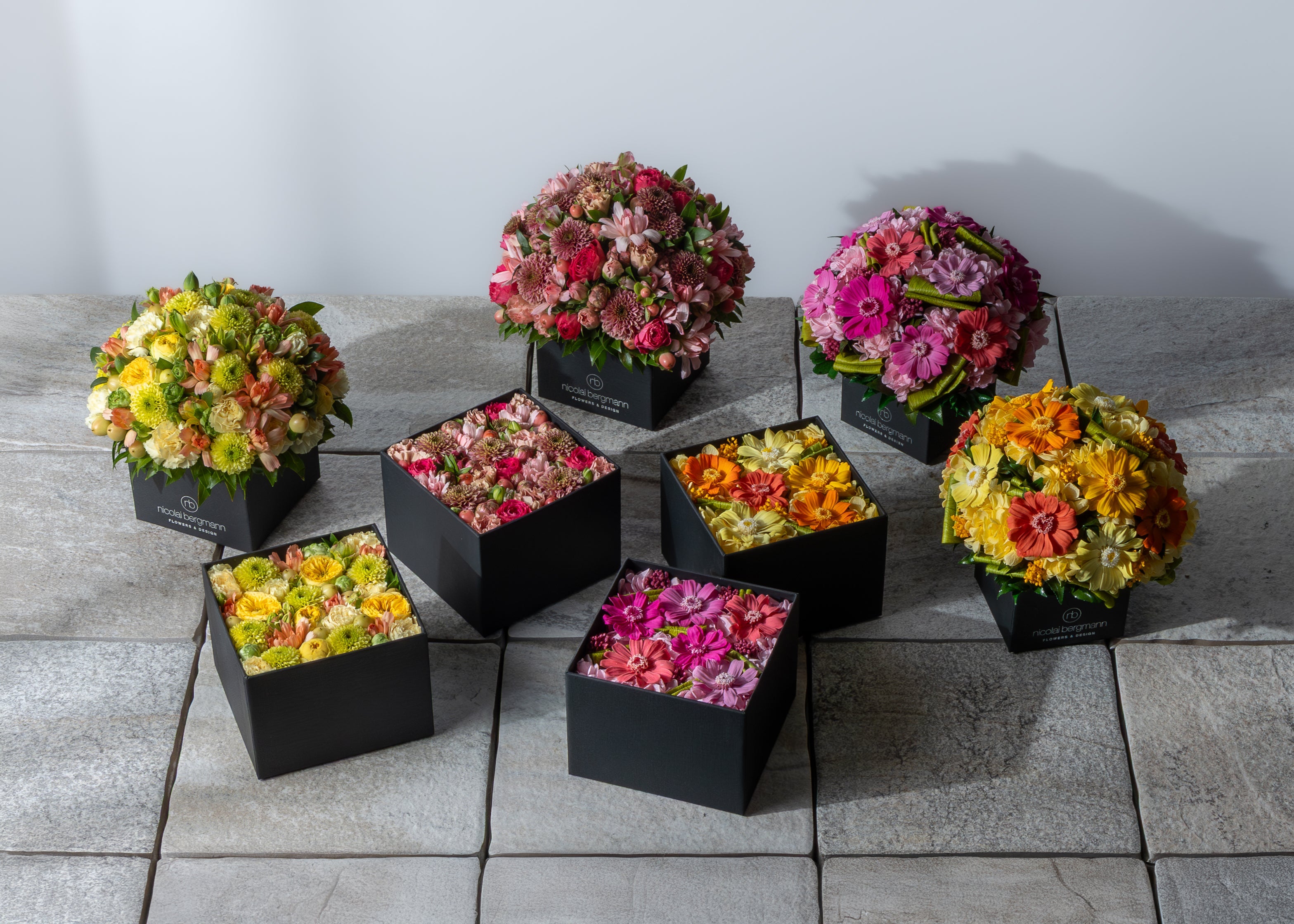 美しい冬から春への移り変わりを色鮮やかに表現した、スプリングコレクション2026