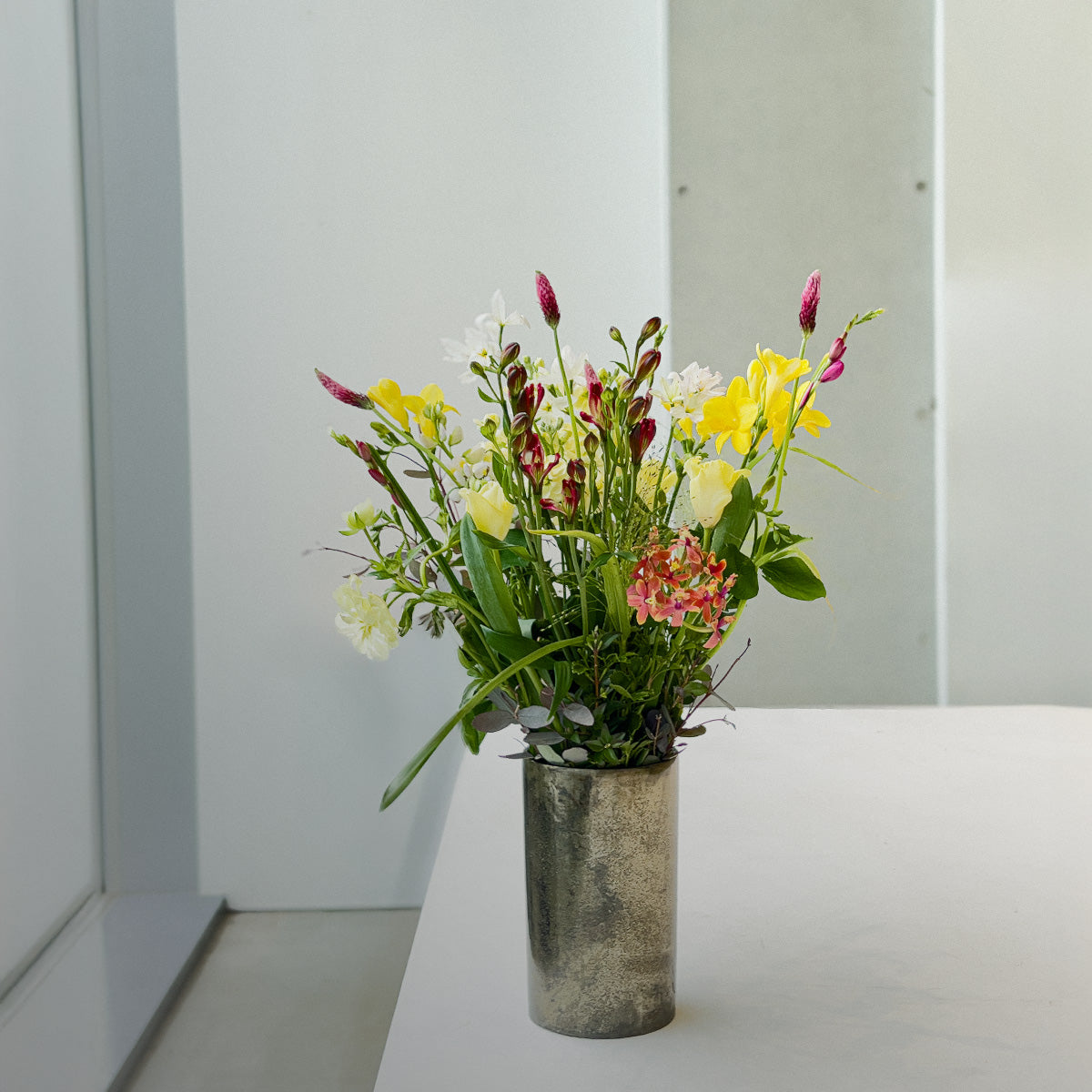 スプリング ブーケ ウィズ ムスタキビ