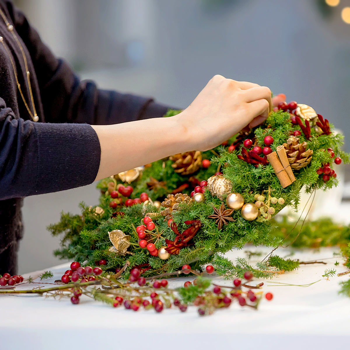 Make Your Own Christmas Wreath Day2