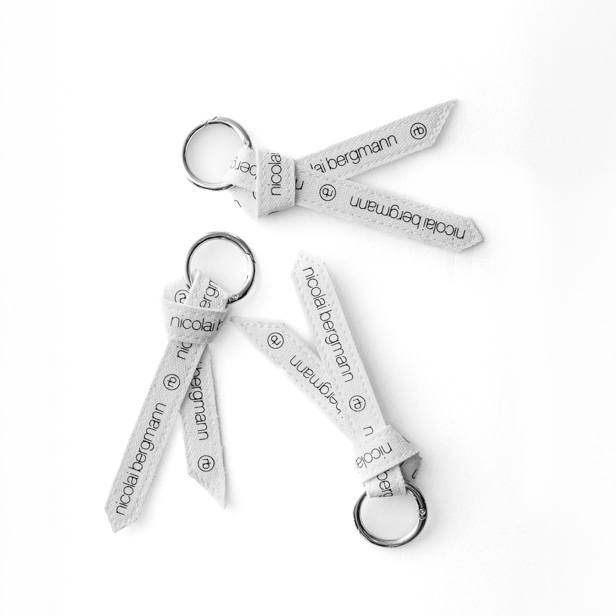 Souvenir and Boredom キーチャーム Original Key Charm - Ribbon / オリジナルキーチャーム - リボン 白