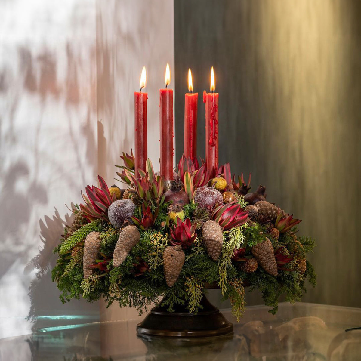 Holiday Color Table Arrangement