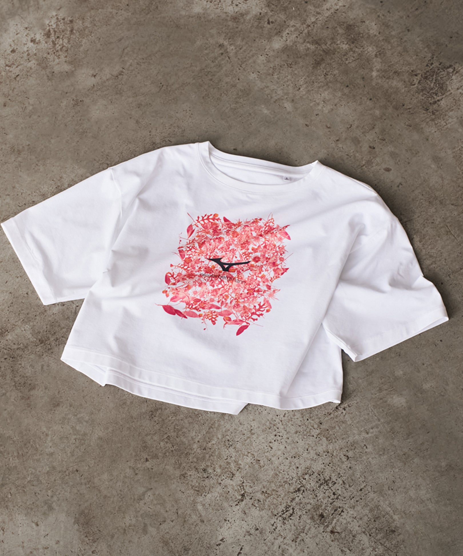 GRAPHIC CROPPED T-SHIRT 1 （グラフィッククロップドTシャツ 1）