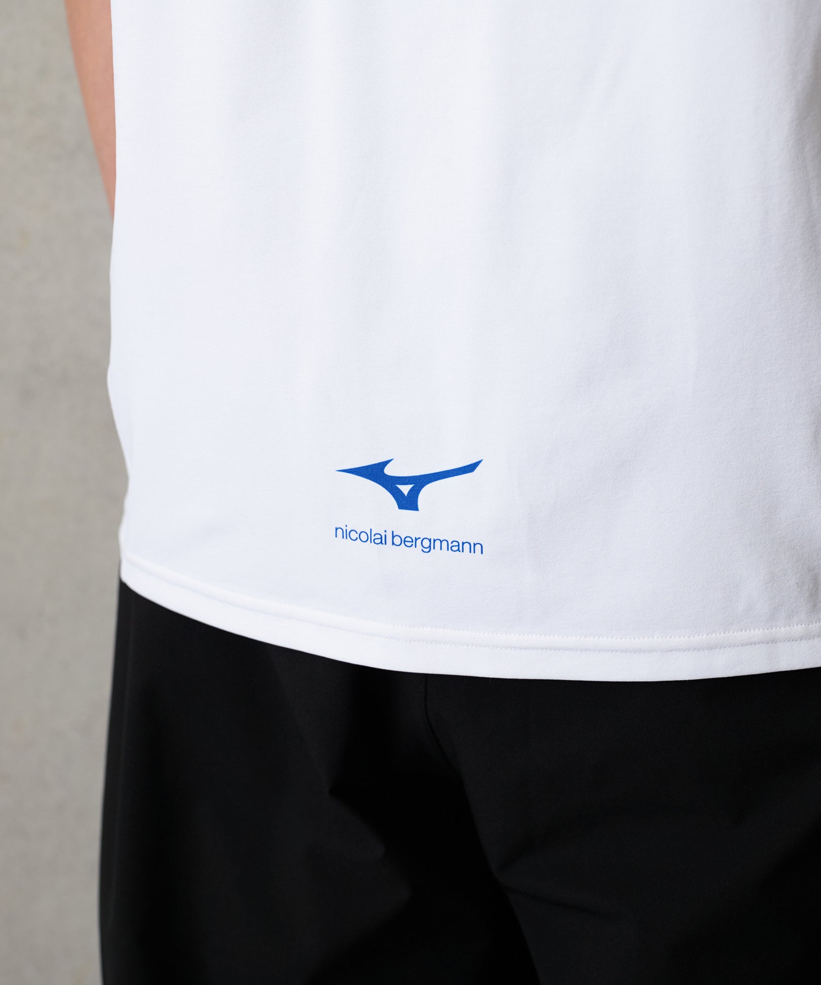 GRAPHIC T-SHIRT 4 （グラフィックTシャツ 4）
