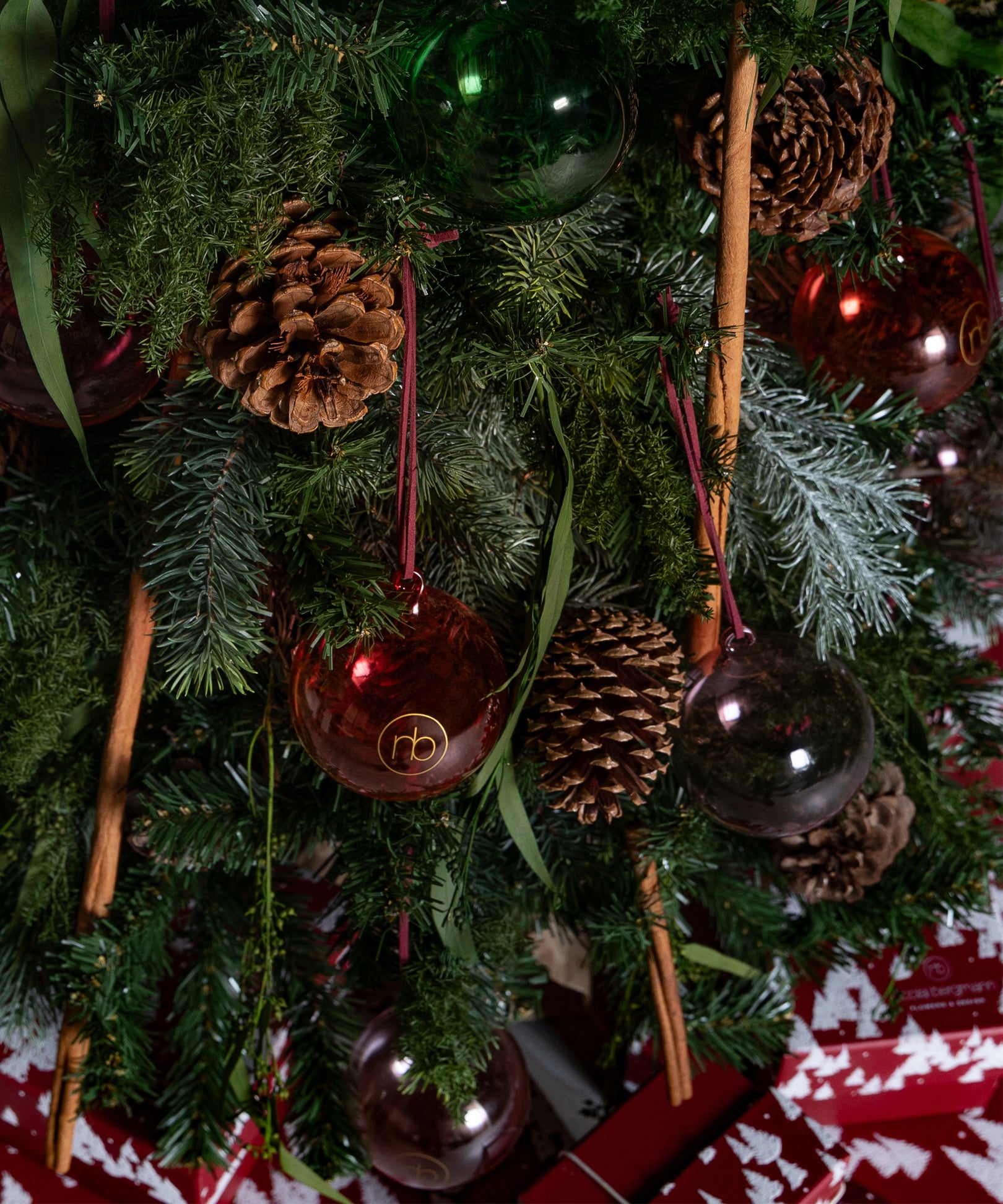 【新品】ハーマンミラー非売品クリスマスオーナメント Herman Miller 非売品】Herman Miller ハーマンミラー クリスマスオーナメント