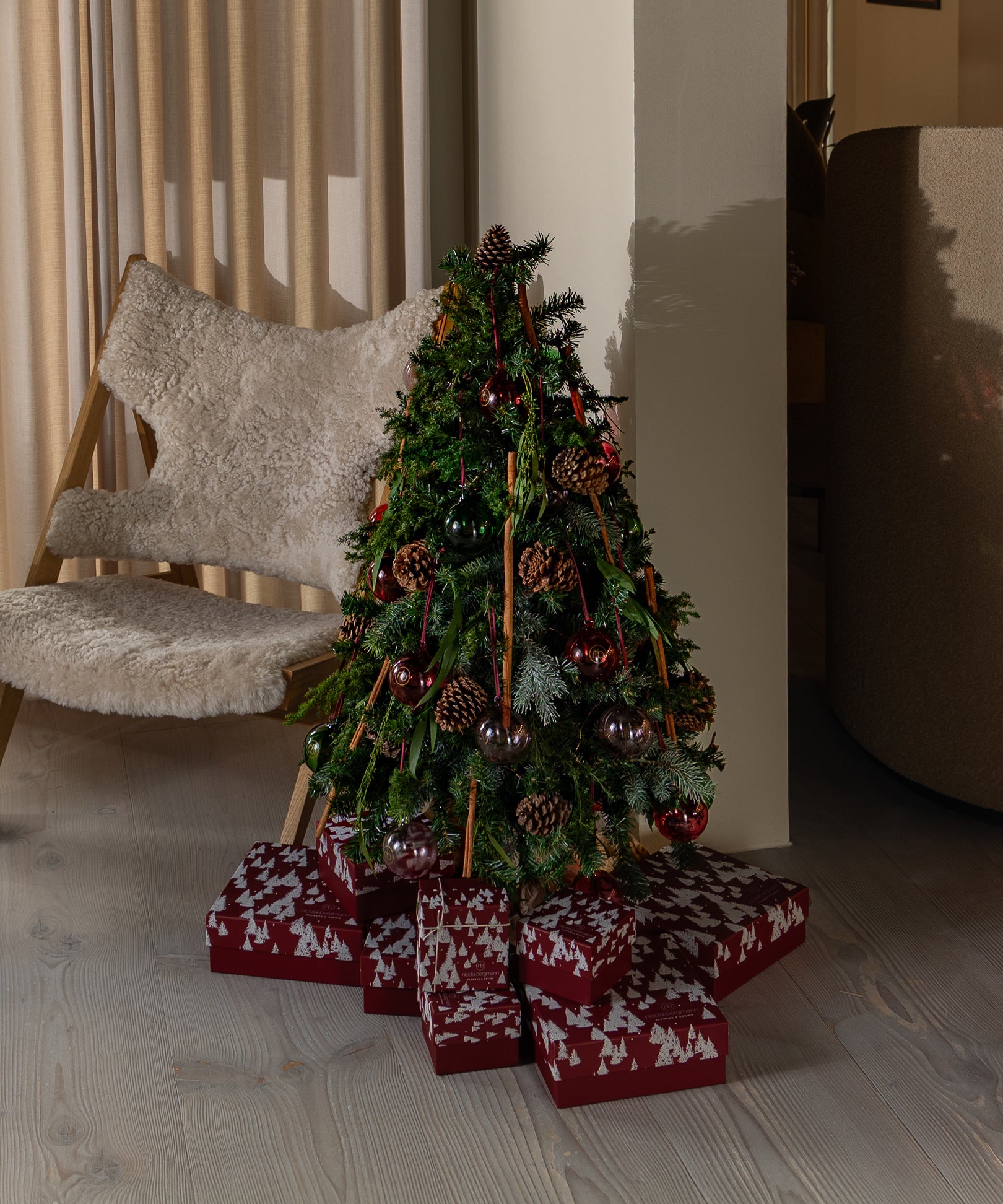 ニコライ・バーグマン 4点セット ニコライ バーグマン フラワーズ ＆ デザイン＞夏にぴったりな4色の